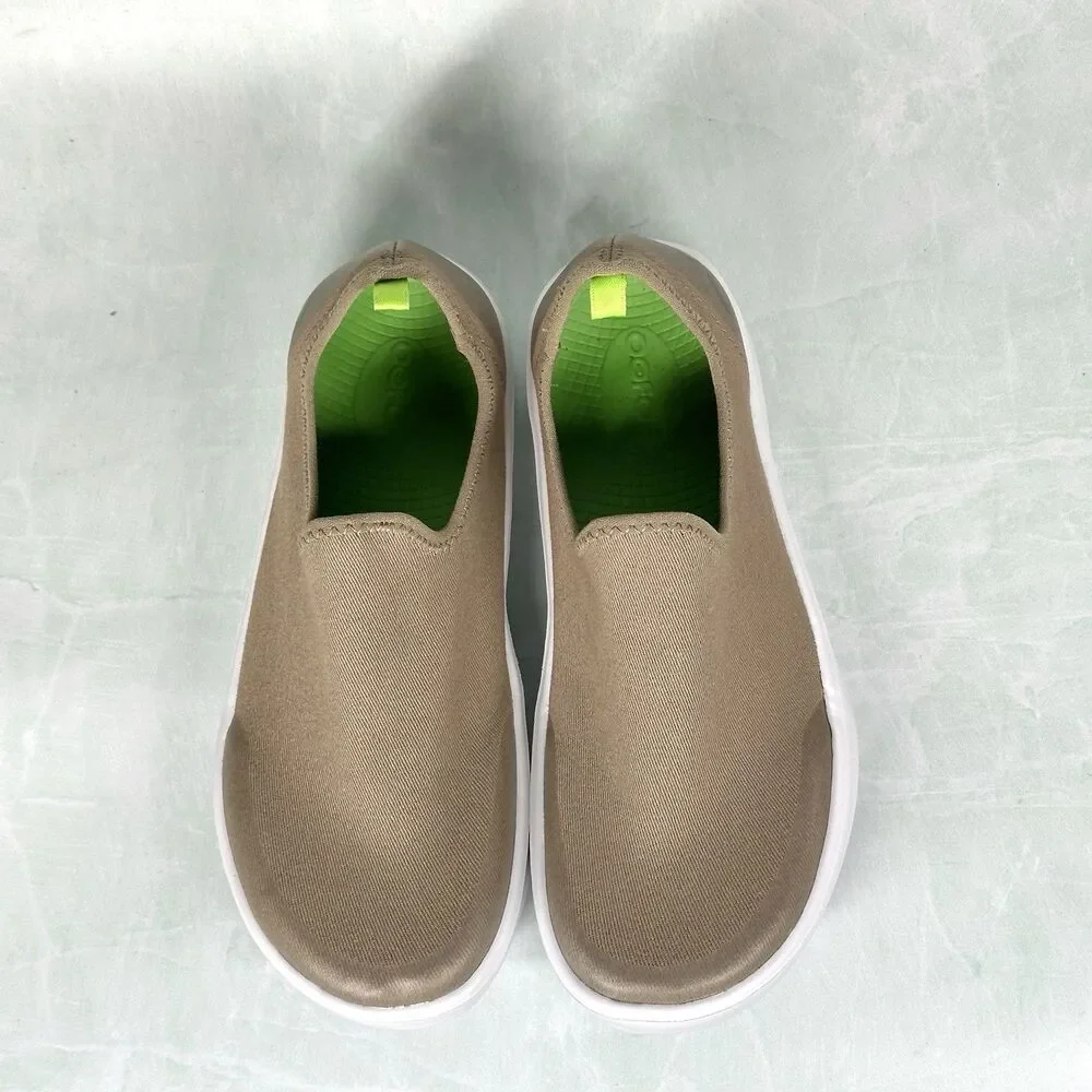 Oofos OOmg eeZee Low Womens 7.5 Shoes Slip On Taupe Comfort Recovery Gym Loafer